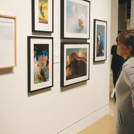 "Gordon Parks photograph exhibit opens at Ulrich Museum"