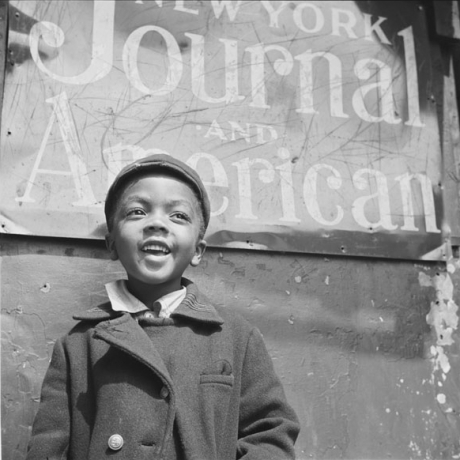 Pictures from a pioneer: Exhibit shows work of photojournalist Gordon Parks
