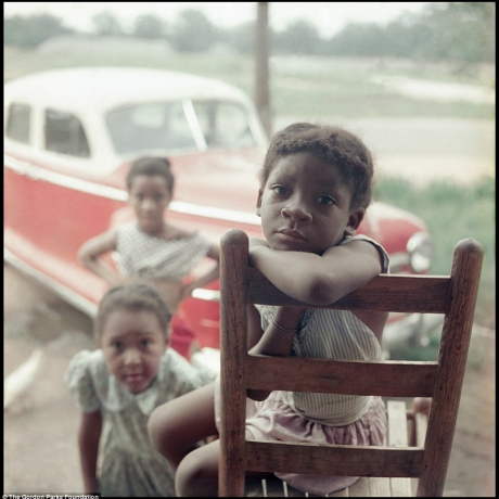 "Shotguns, sundaes and segregation: Stunning photos of families in 1950s Alabama offer poignant look at life during civil-rights era"